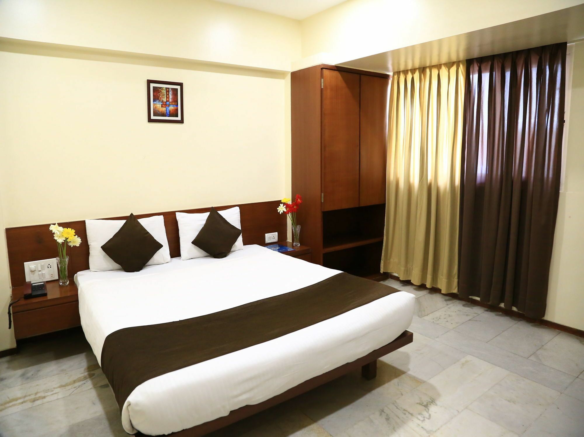 Oyo 13771 Executive Residency Hotel Pune Luaran gambar