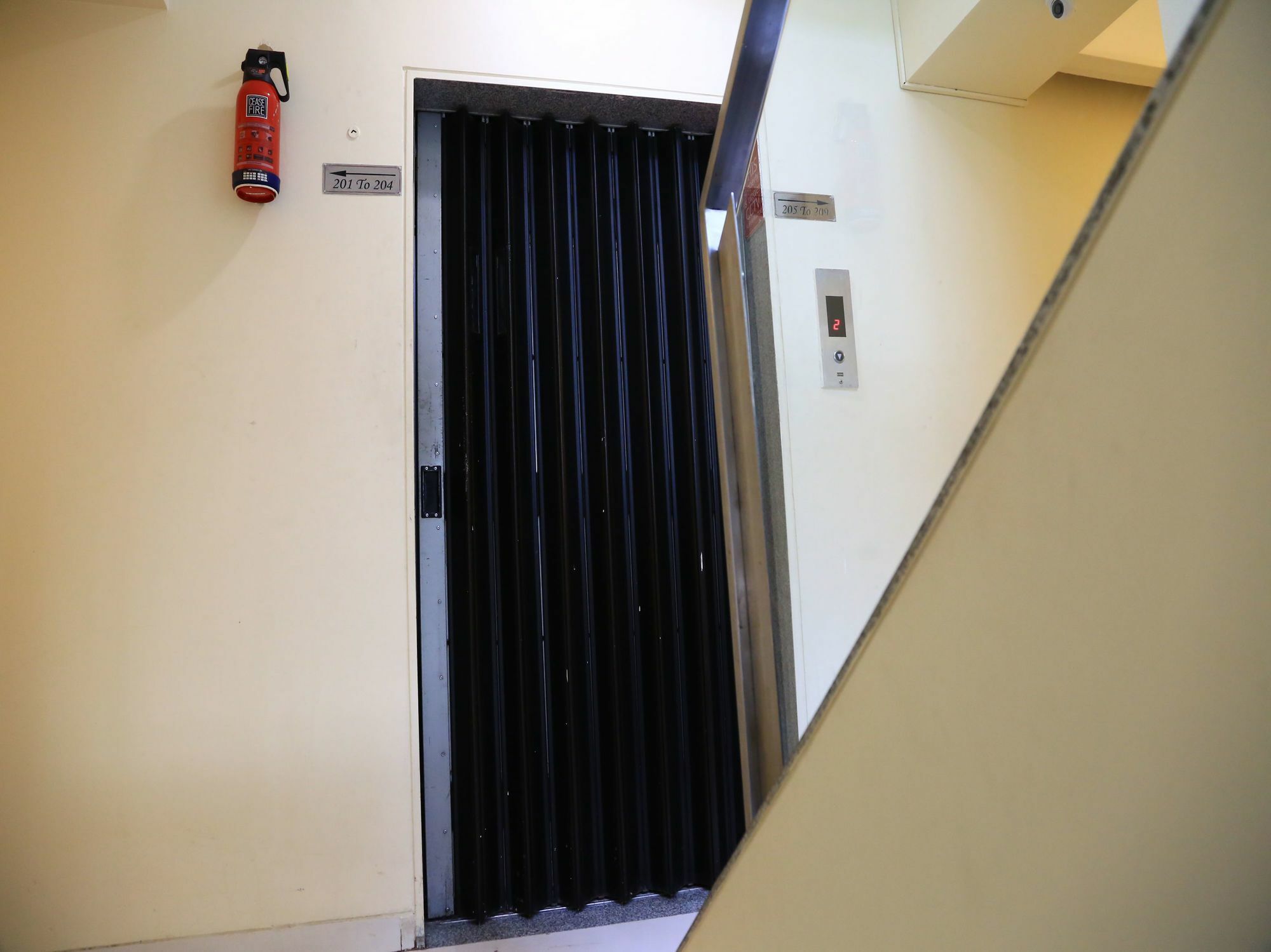 Oyo 13771 Executive Residency Hotel Pune Luaran gambar